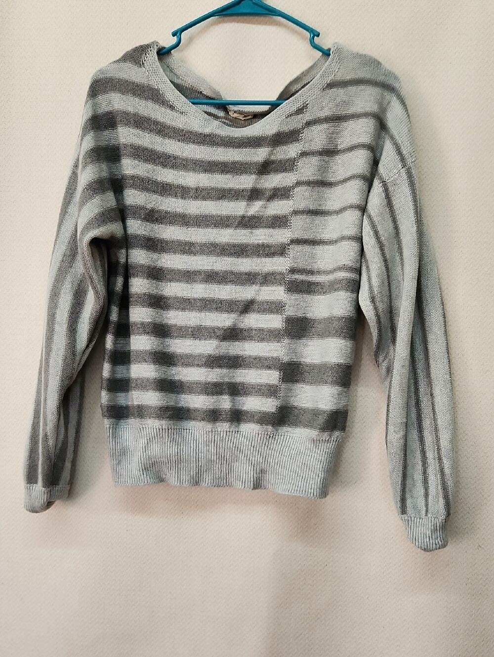 Light Gray Striped Crewneck Sweater - Casual Women's Knit
